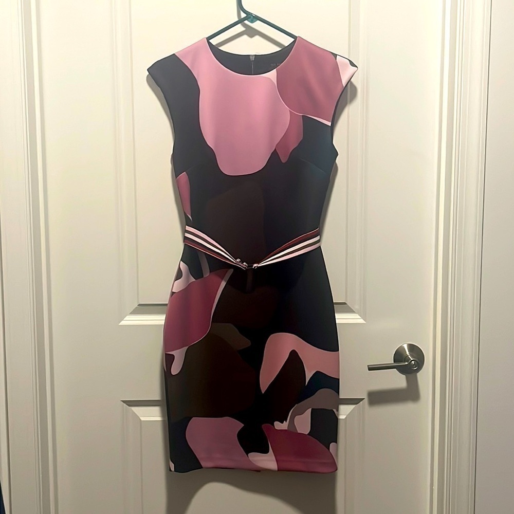 Ted Baker Belted Camo Scuba Dress (Designer Size 1)​​​​​​​​​​​​​​